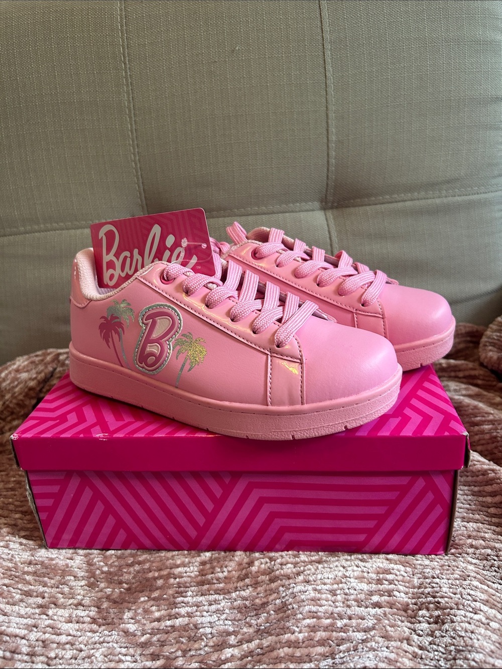 Barbie Pink Low-Top Sneakers with Palm Tree 'B' Accent Size 3